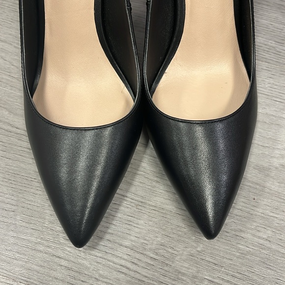 Stuart Weitzman Black Pumps Sz5 - Picture 2 of 5